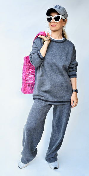 Sweatpants, Gray, Relaxed Fit for Maximum Comfort