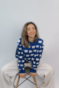Sweter z owieczkami, Jeansowy