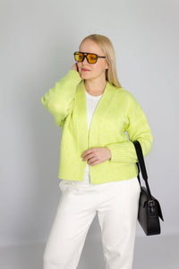 Stylowy kardigan Limonka, wyrazisty element garderoby